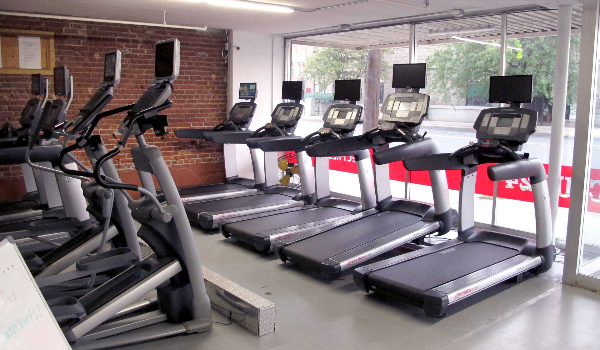 Club24_baker-city_cardio3
